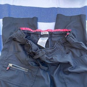 Koi lite scrubs - Size small, Regular. Black.